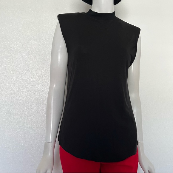 Urban Outfitters black shoulder pad tee size Small NWOT - Picture 9 of 10
